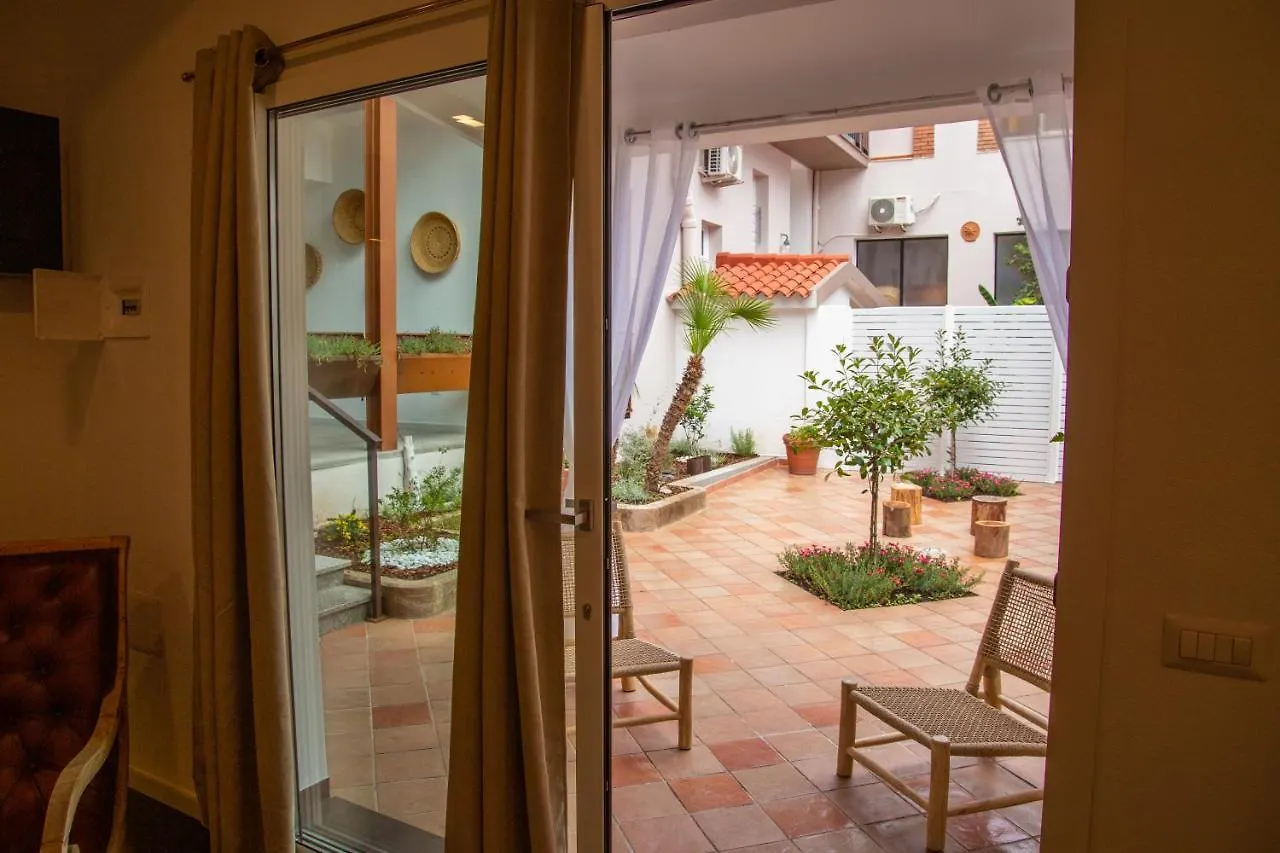 Amelia Apts & Rooms Alghero